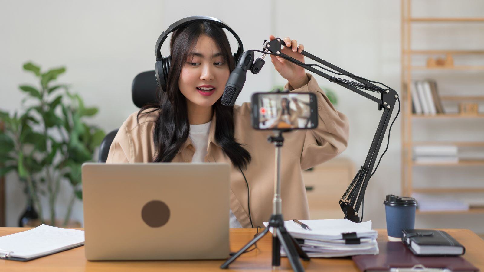Lights, Camera, Engagement: Mastering Stories and Live Videos for Business Growth